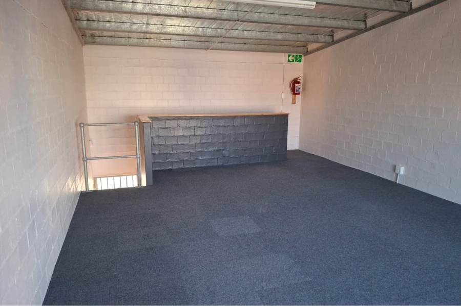To Let commercial Property for Rent in Fairview Eastern Cape